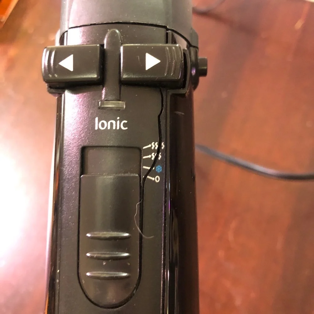 Curling Brush Iron. Hair Tool. Conair. Like New. - Picture 5 of 6
